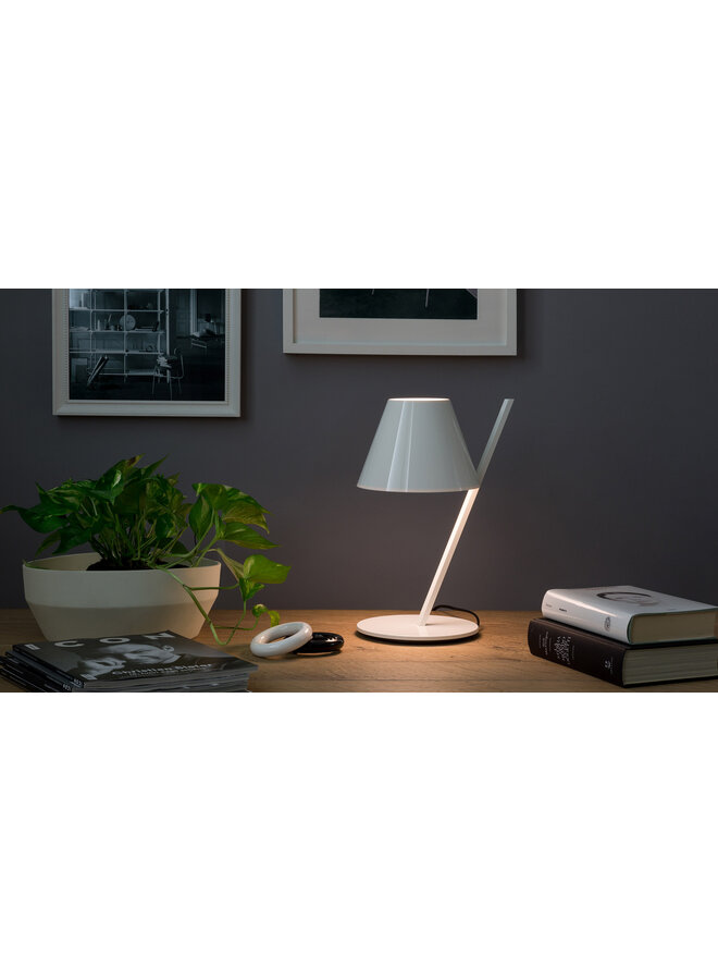 LA PETITE TABLE LAMP