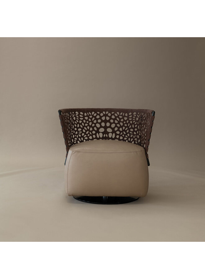 CIERRE 1972 REGIS ARMCHAIR
