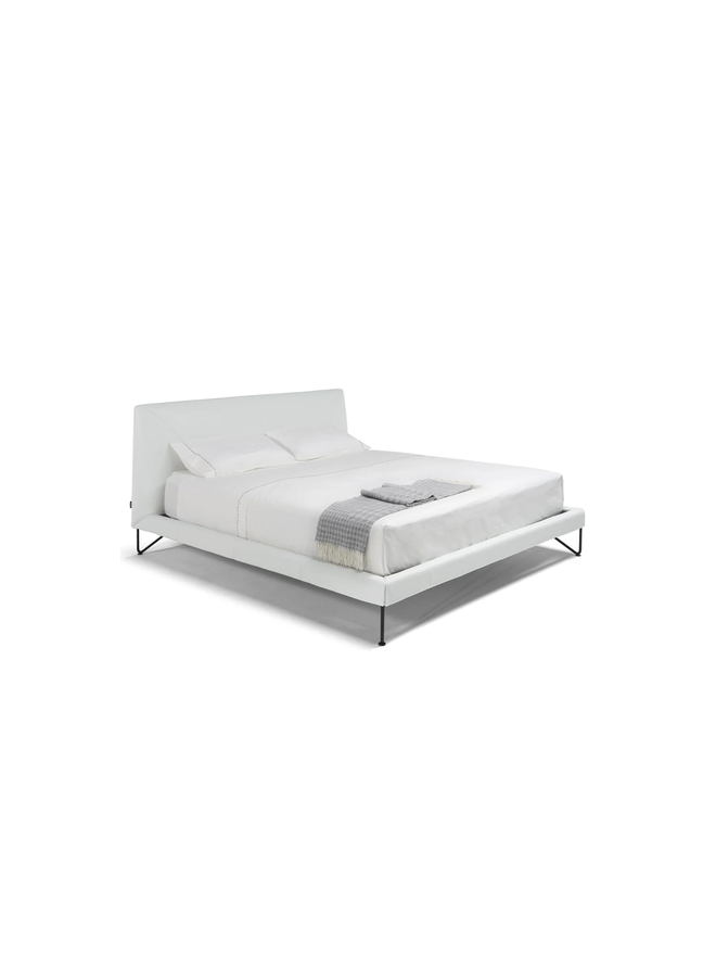 NATUZZI EDITIONS KARTUN BED