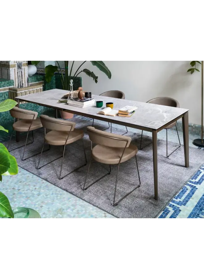 BAND METAL DINING TABLE