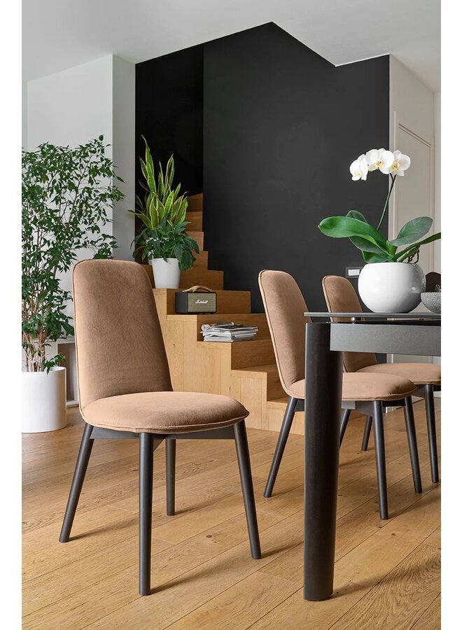 RILEY WOOD DINING CHAIR