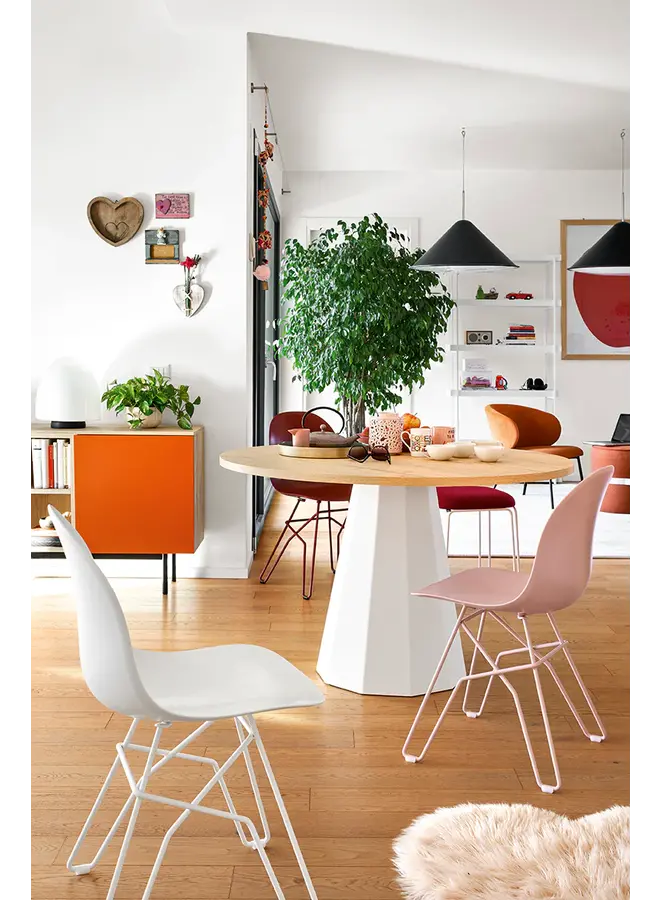 DIX ROUND DINING TABLE