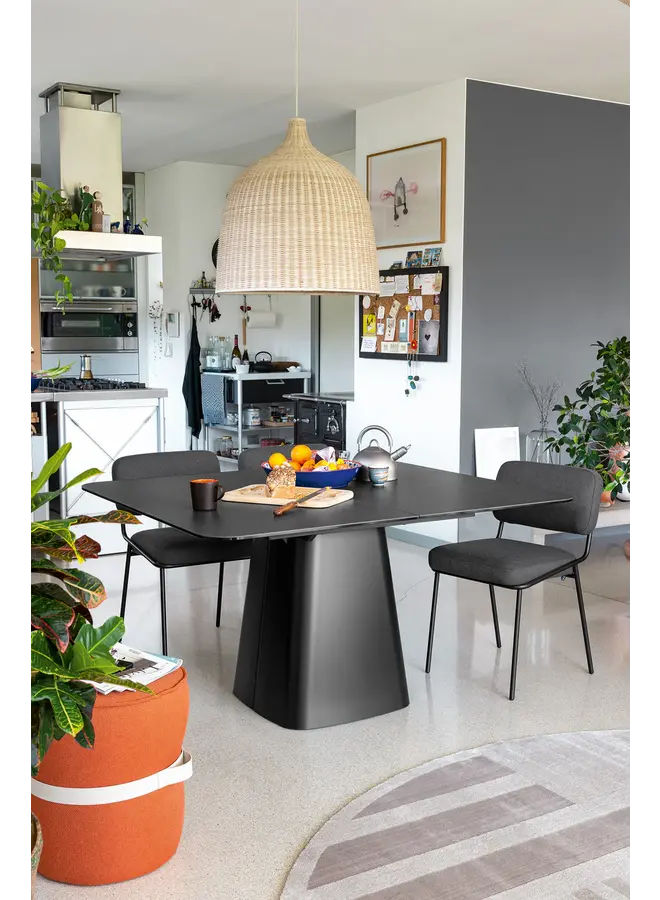 HEY GIO DINING TABLE