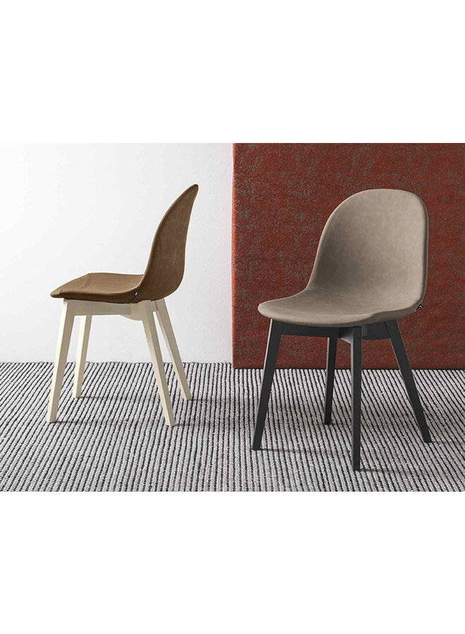 ACADEMY DINING CHAIR