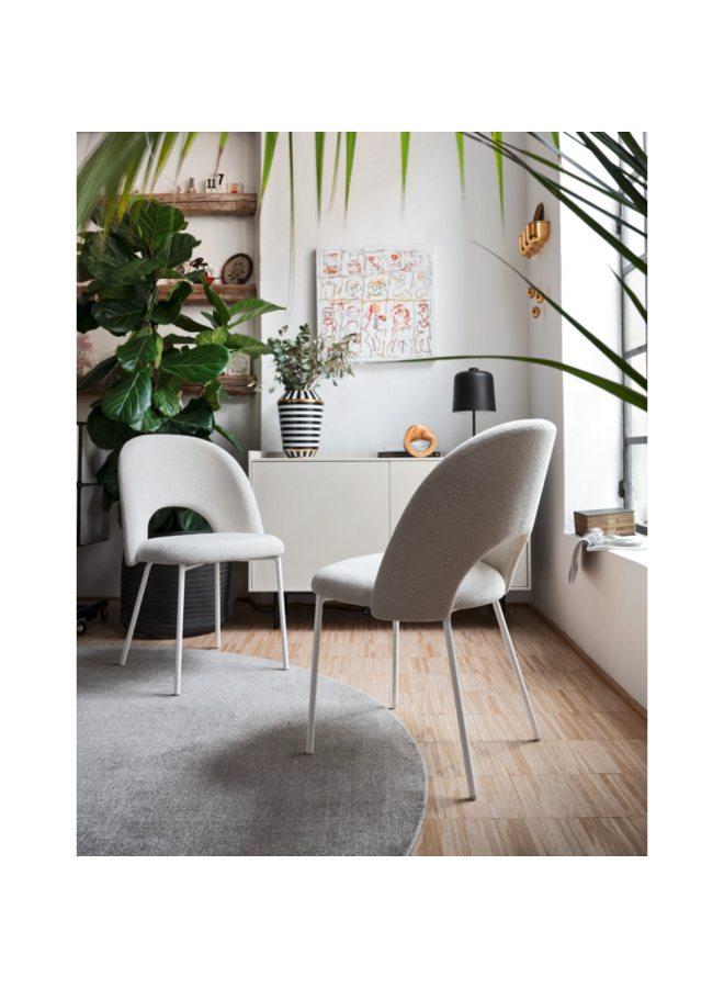 TUKA MID HOLE DINING CHAIR