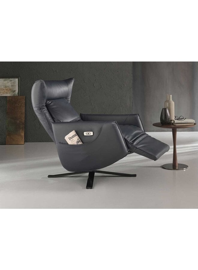 NATUZZI EDITIONS BATTICUORE RECLINER ARMCHAIR