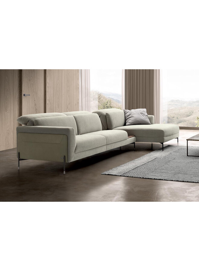 NICOLINE CLAIRE SOFA