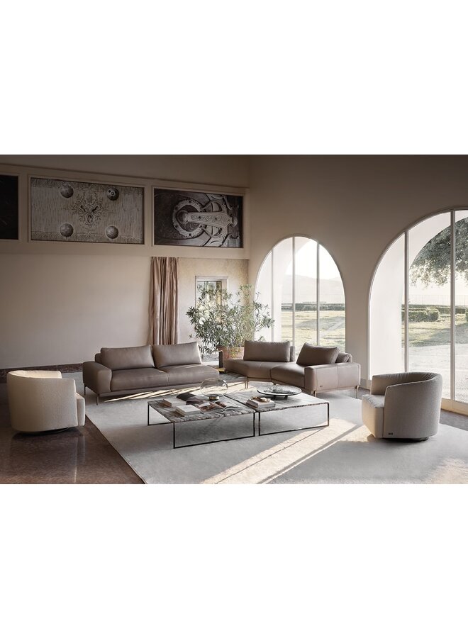 NICOLINE STRAUSS SOFA