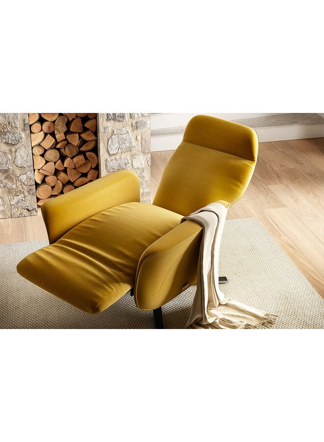 NATUZZI EDITIONS SYDNEY ARMCHAIR