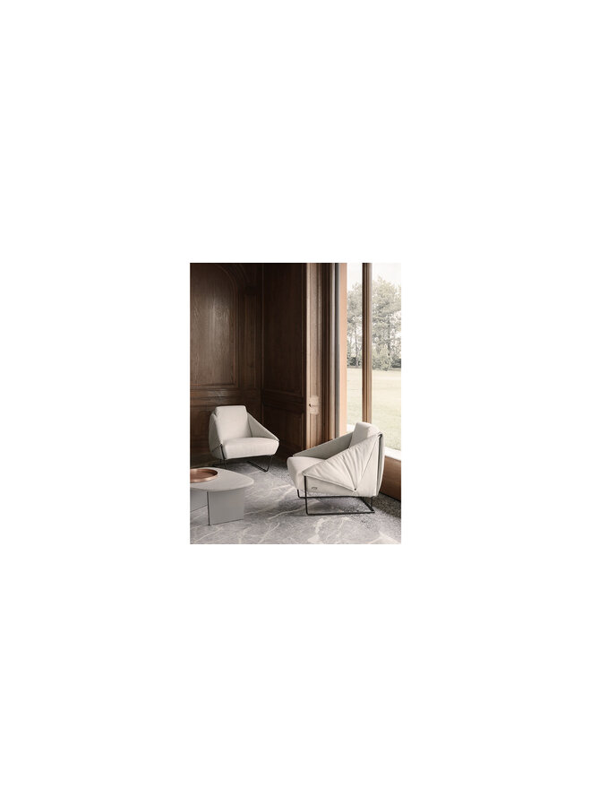NICOLINE GIOIA ARMCHAIR
