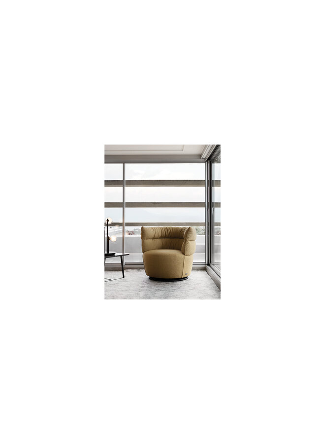 NICOLINE JULIE ARMCHAIR