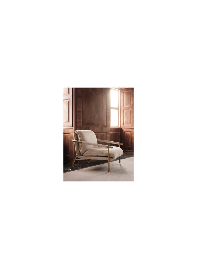 NICOLE ARMCHAIR