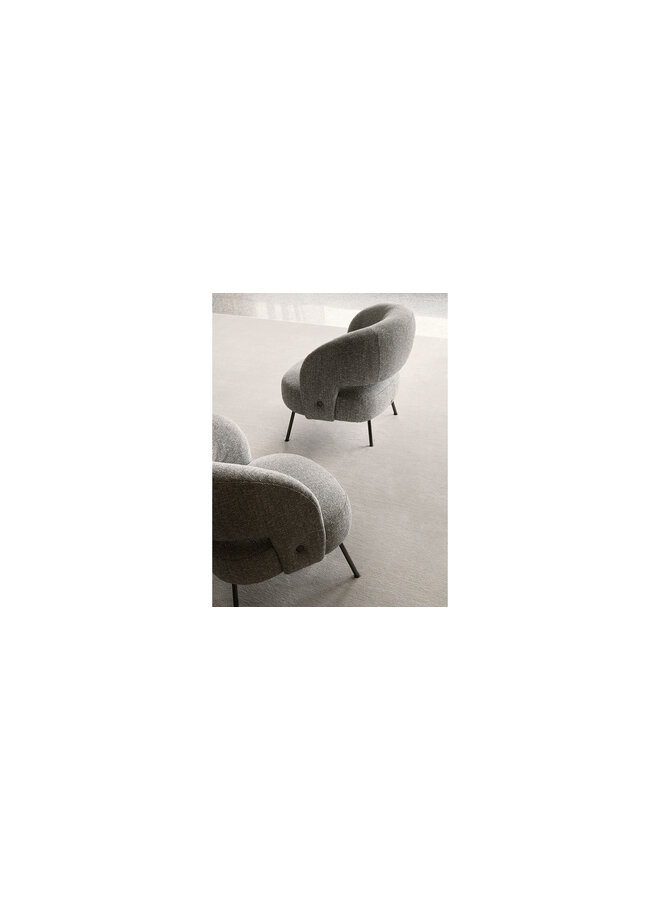 NICOLINE SOUFFLÉ ARMCHAIR