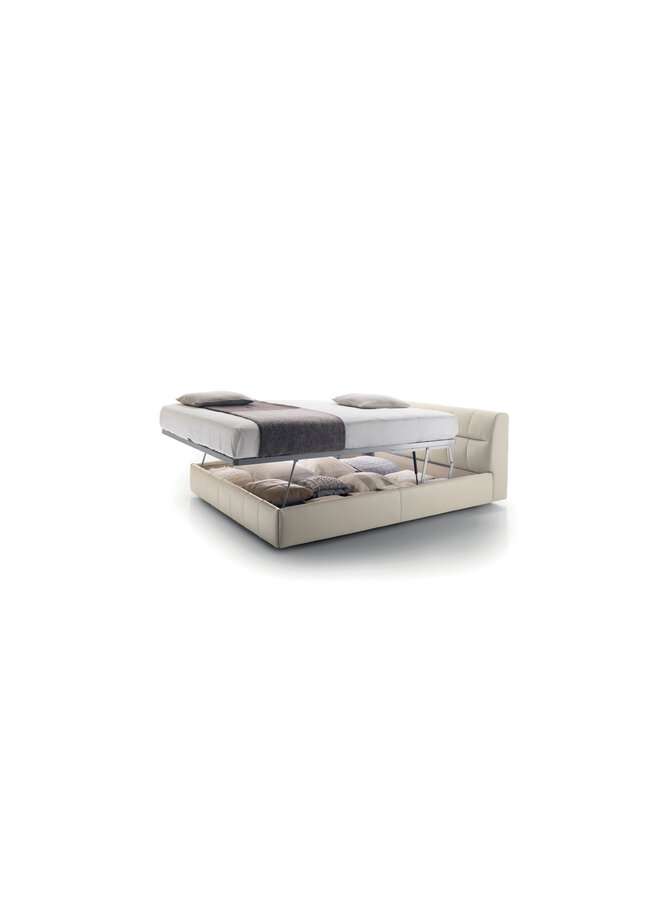 NICOLINE BRIC BED