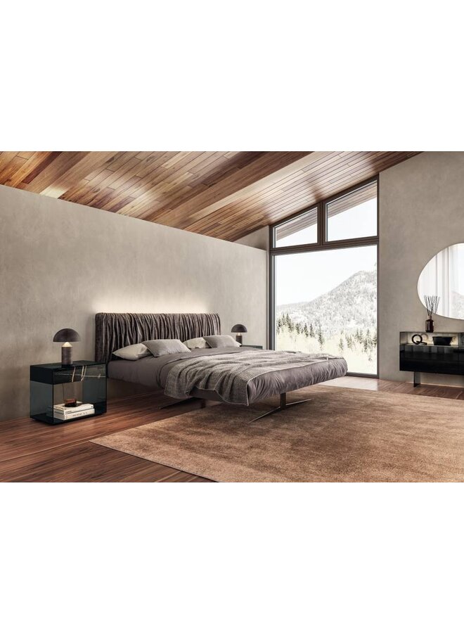 LAGO STEEL BED
