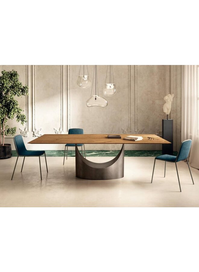 LAGO U DINING TABLE