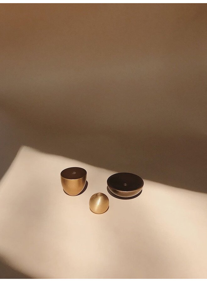 INCENSE HOLDER | WELL