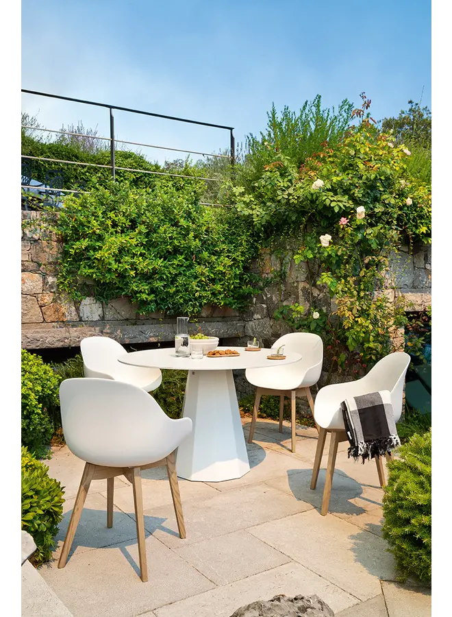 CONNUBIA DIX OUTDOOR TABLE