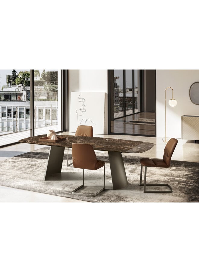 EFORMA DORIAN RECTANGULAR DINING TABLE
