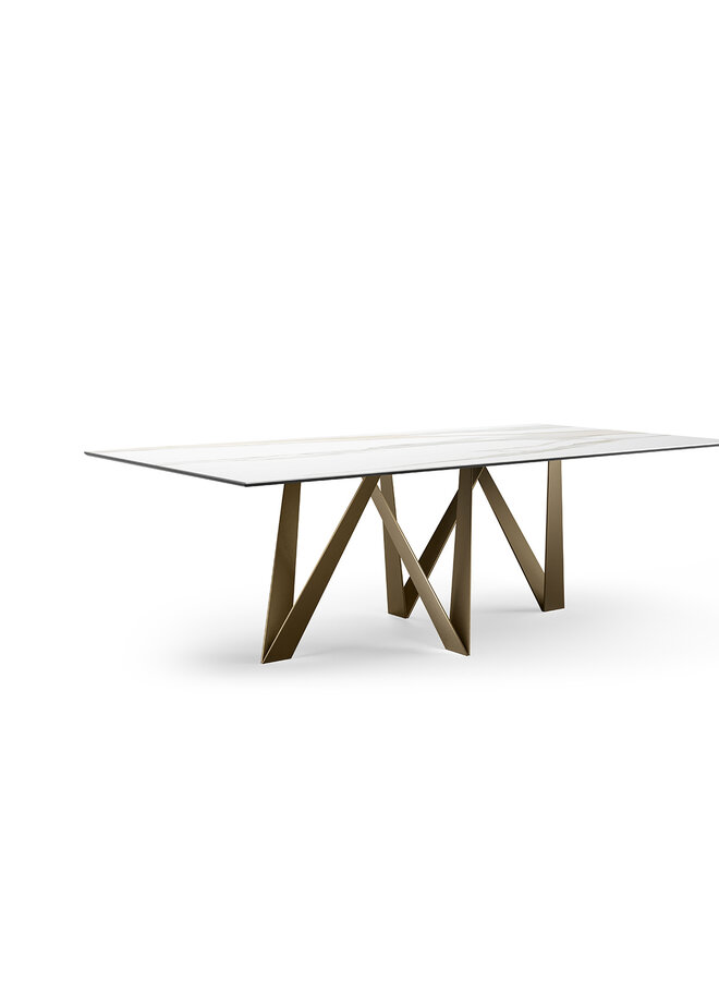 EFORMA NOA DINING TABLE