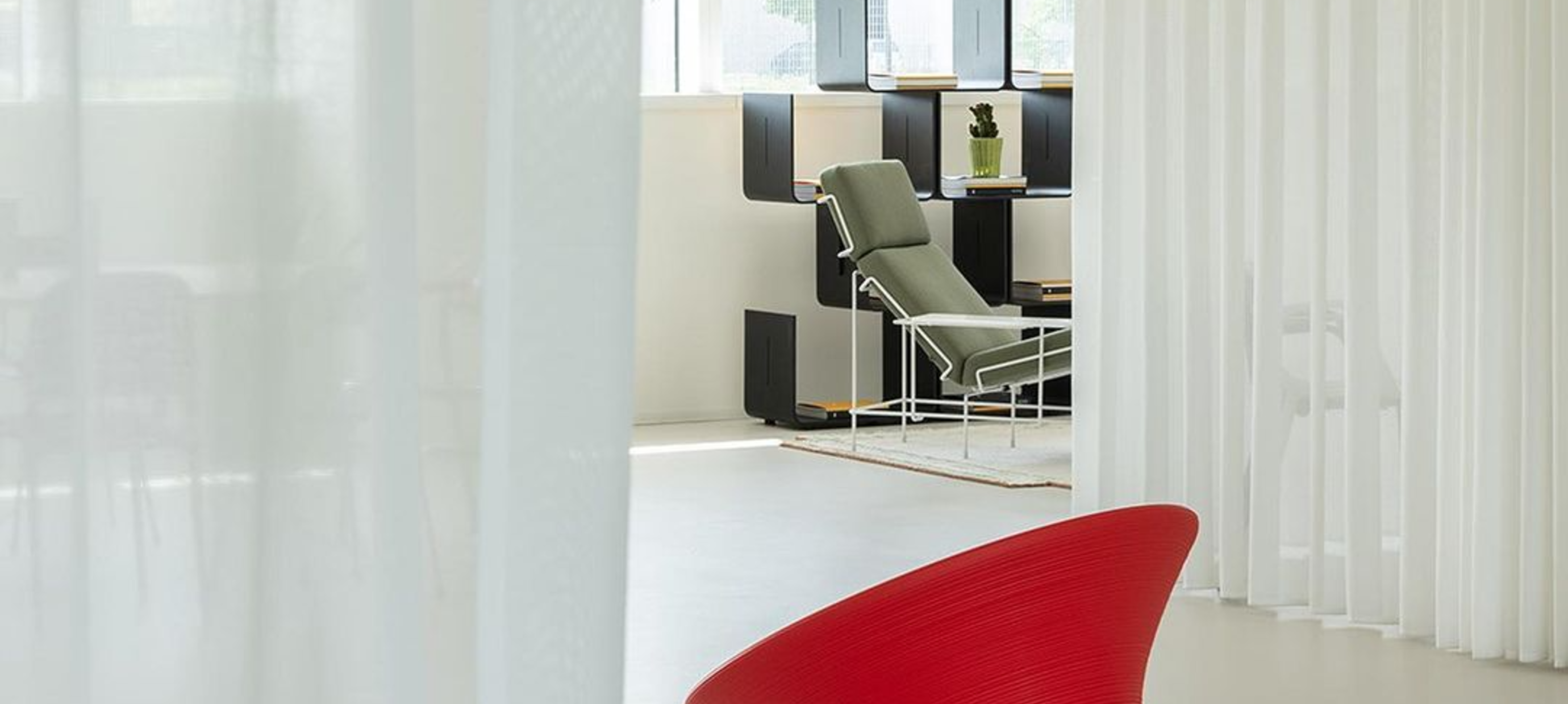 Spun Chair: A Whimsical Revolution in Seating