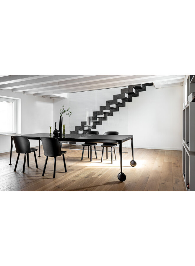 MAGIS BIG WILL EXTENDABLE DINING TABLE