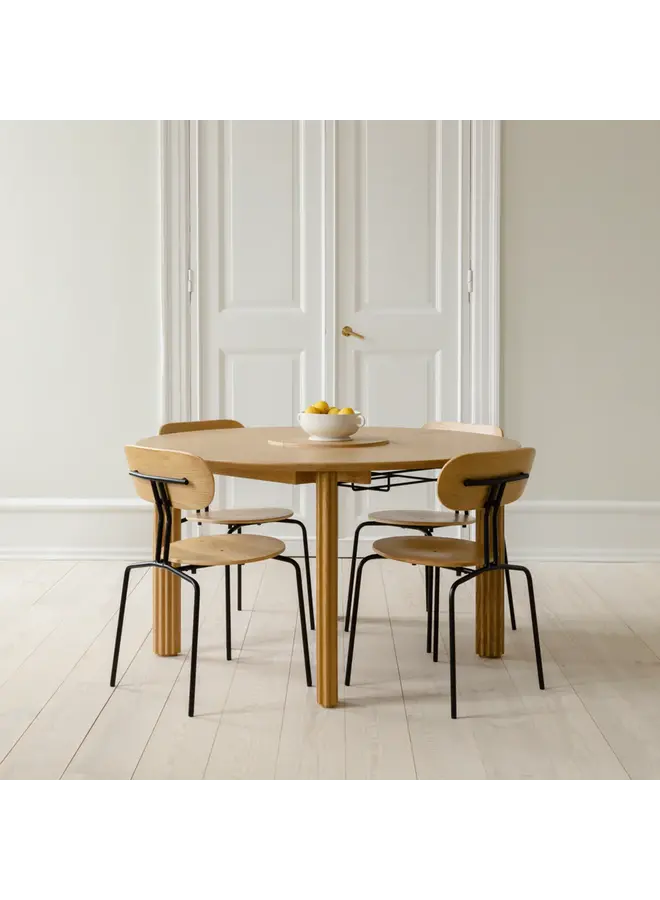 CIRCLE EXTENDED DINING TABLE