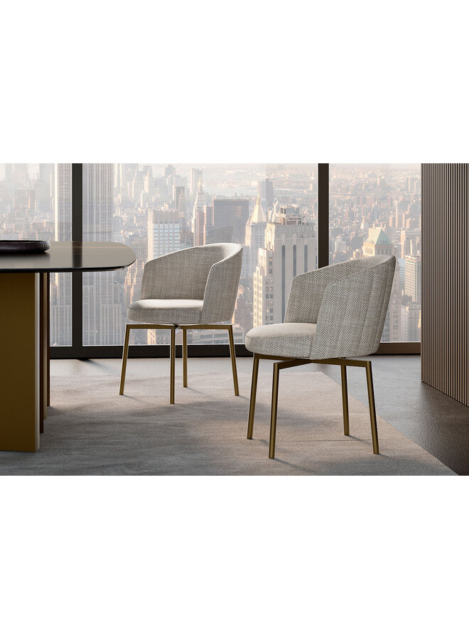 EFORMA JANE SWIVEL ARMCHAIR