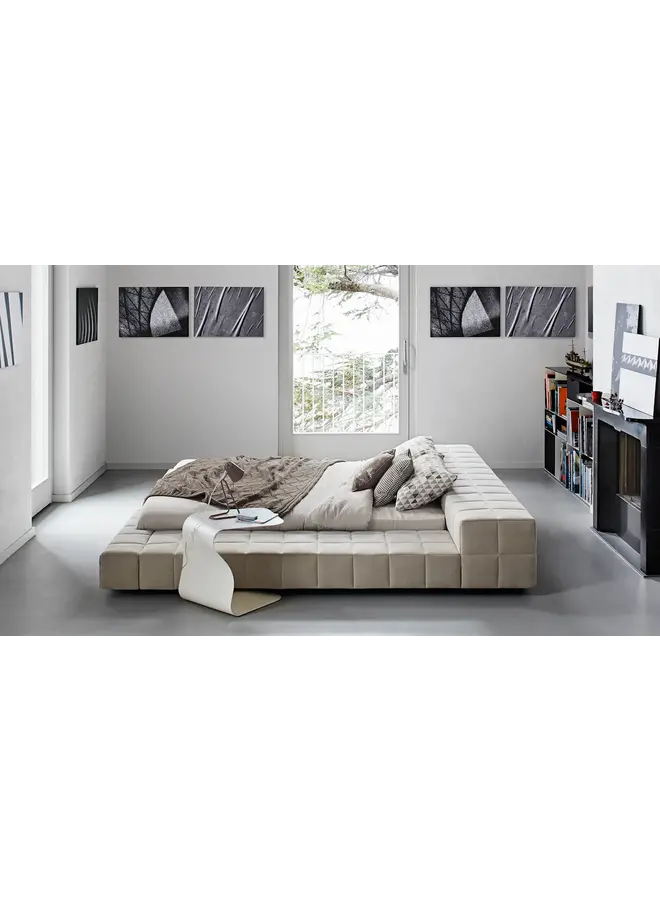 BONALDO SQUARING BED