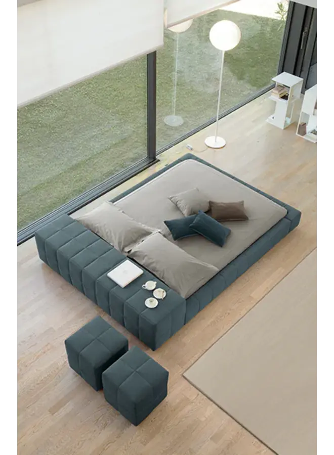 BONALDO SQUARING BED