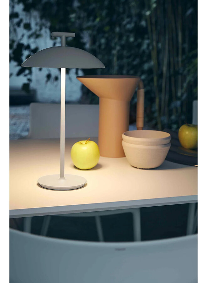 MINI GEEN - A BATTERY VERSION WHITE TABLE LAMP
