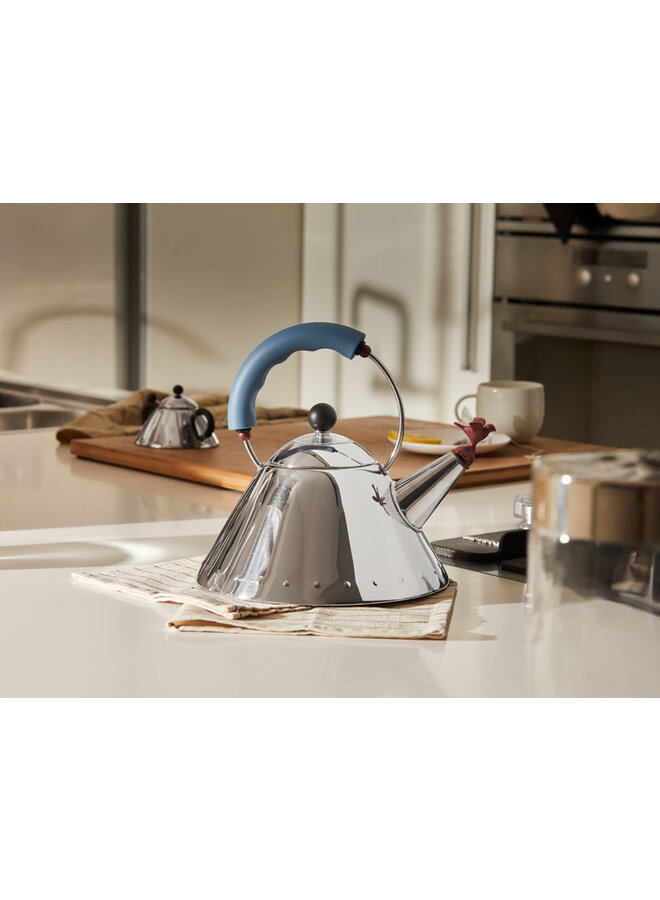 ALESSI 18/10 STAINLESS STEEL KETTLE – MIRROR POLISHED WITH LIGHT BLUE HANDLE