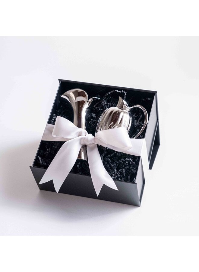 GIFT SET - BLOOM BOTANICA VASE, SMALL + BERNADOTTE CREAMER