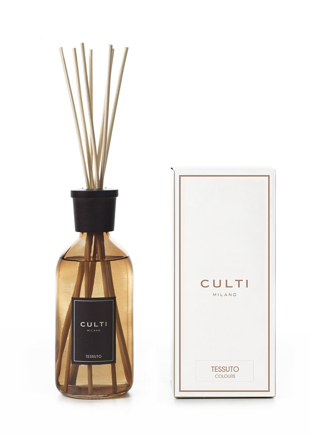 GIFT SET - CULTI STILE MARRONE TESSUTO 500ML + CAR SACHET TESSUTO
