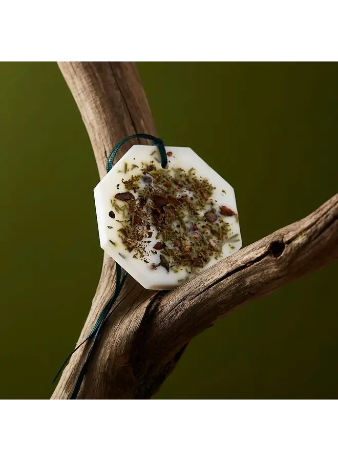 GIFT SET - CF BOTANICAL PALETS CYPRESS + CF SCENTED CANDLES TEA