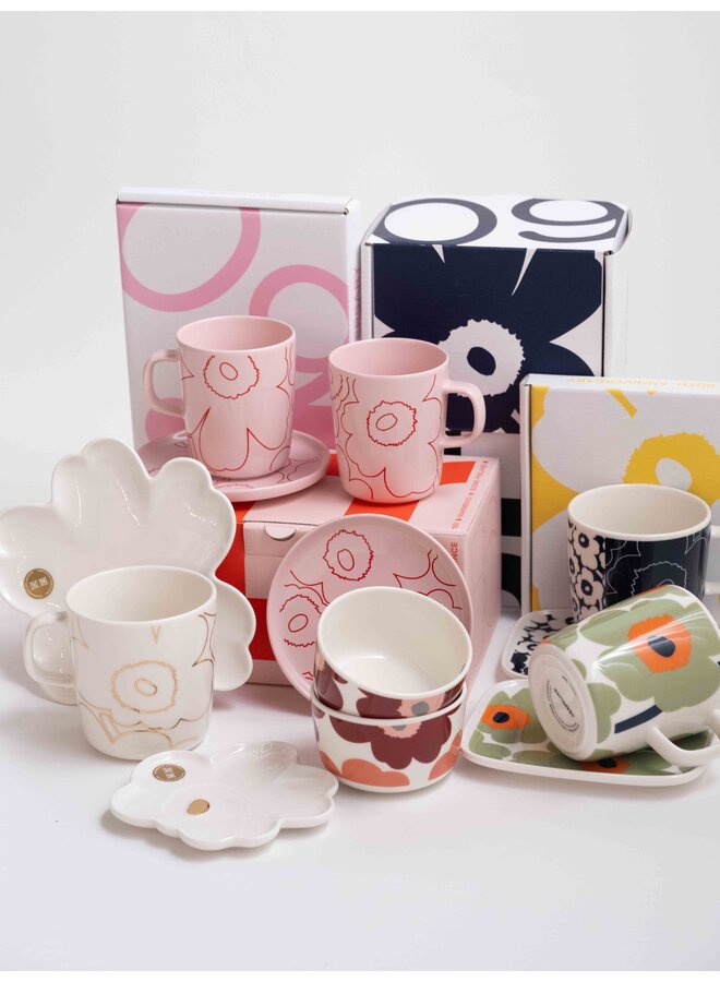 MUG & PLATE SET  - 251 PINK LINE- UNIKKO MUG 2,5 DL  + 13.5CM ROUND PLATE 073818-133