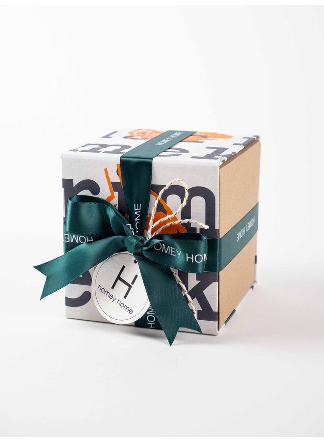 GIFT WRAP - MARIMEKKO GIFT WRAP (w/ Ribbon)