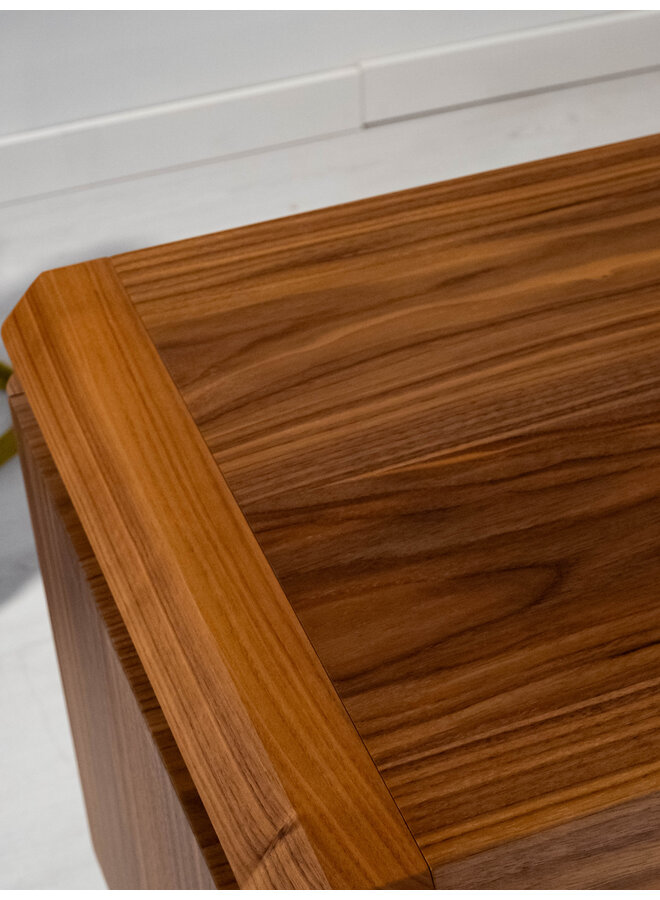 NATUZZI ITALIA PHANTOM SIDEBOARD
