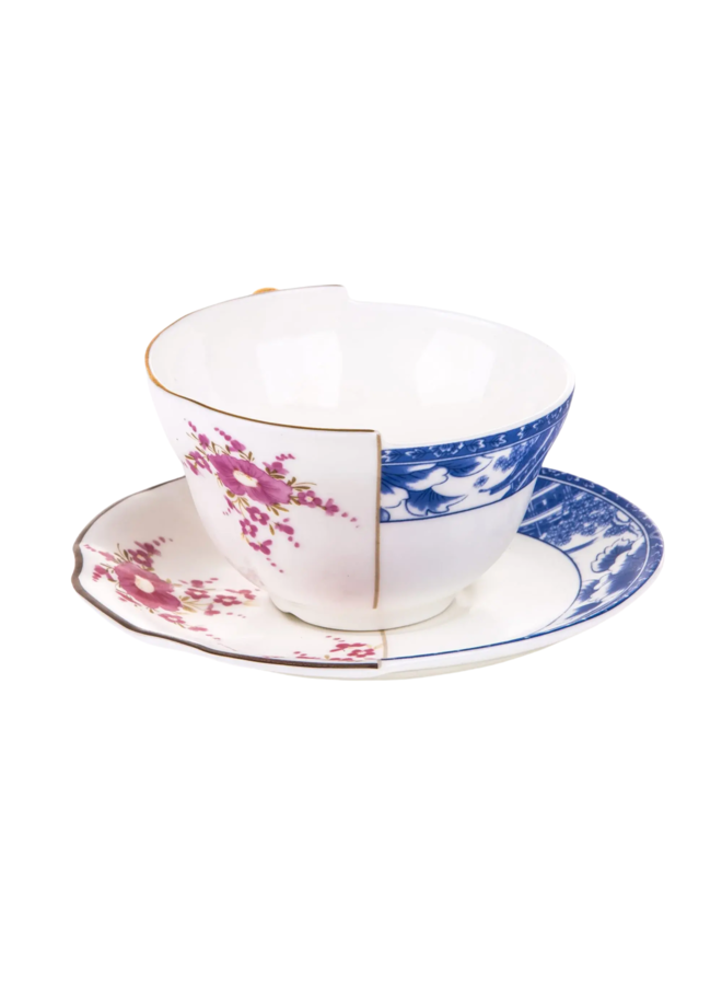 HYBRID-ZENOBIA TEACUP WITH SAUCER