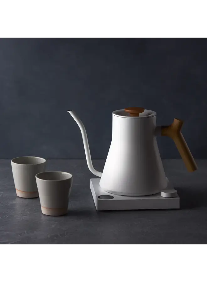 STAGG EKG ELECTRIC POUR OVER KETTLE MATTE WHITE MAPLE