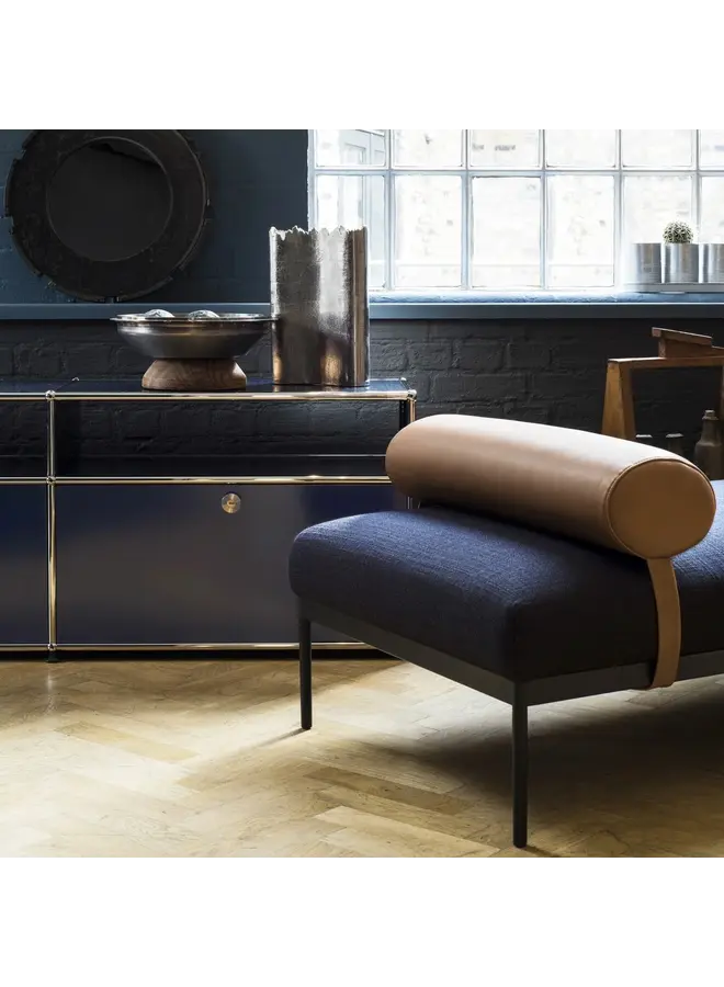 USM HALLER SIDE TABLE (O118) (QS)