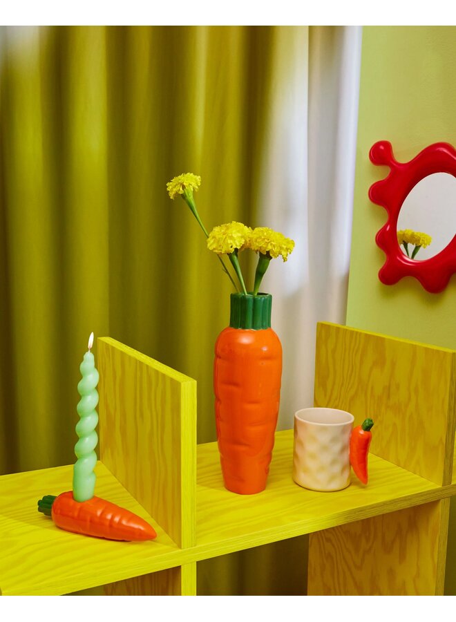 CARROT CANDLE HOLDER