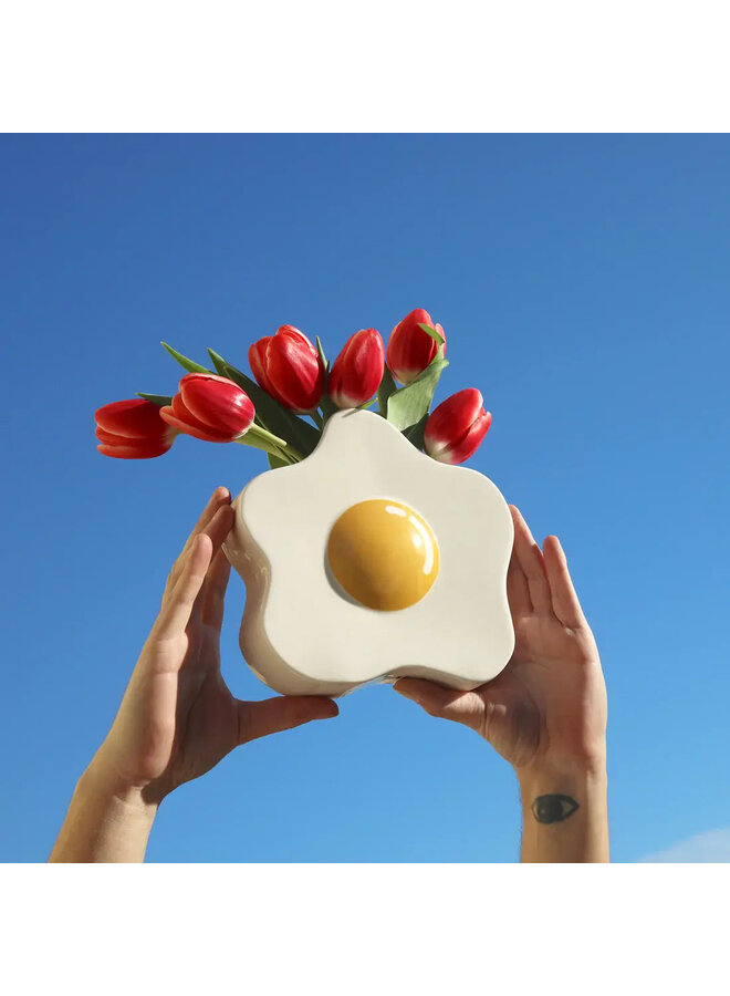 VASE - EGG VASE