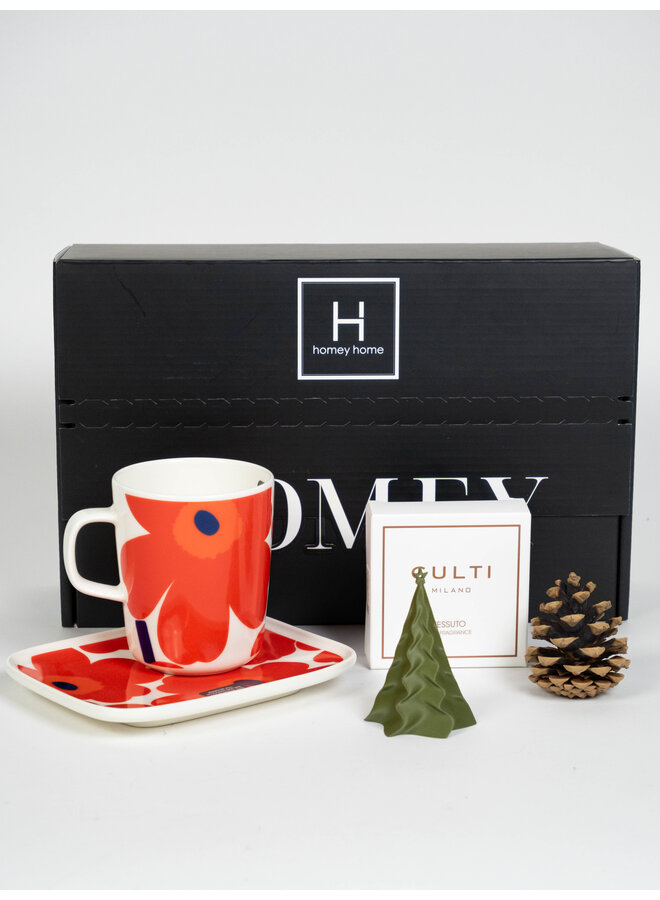 HOMEY BOX MMKRC -  MARIMEKKO RED 2.5DL MUG & PLATE & CULTI CAR SACHET & XMAS ORNAMENT  - HOMEY