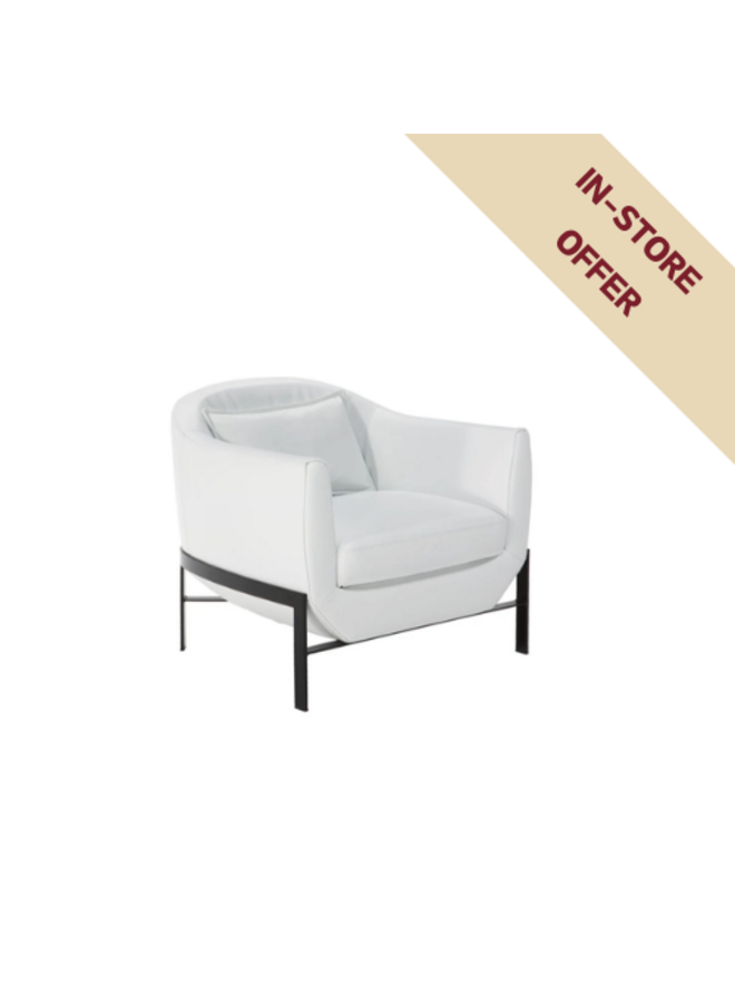 POLI ARMCHAIR