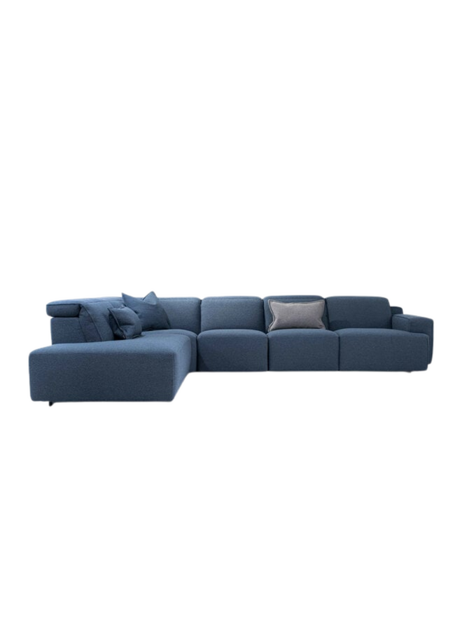 NATUZZI ITALIA IAGO SECTIONAL SOFA