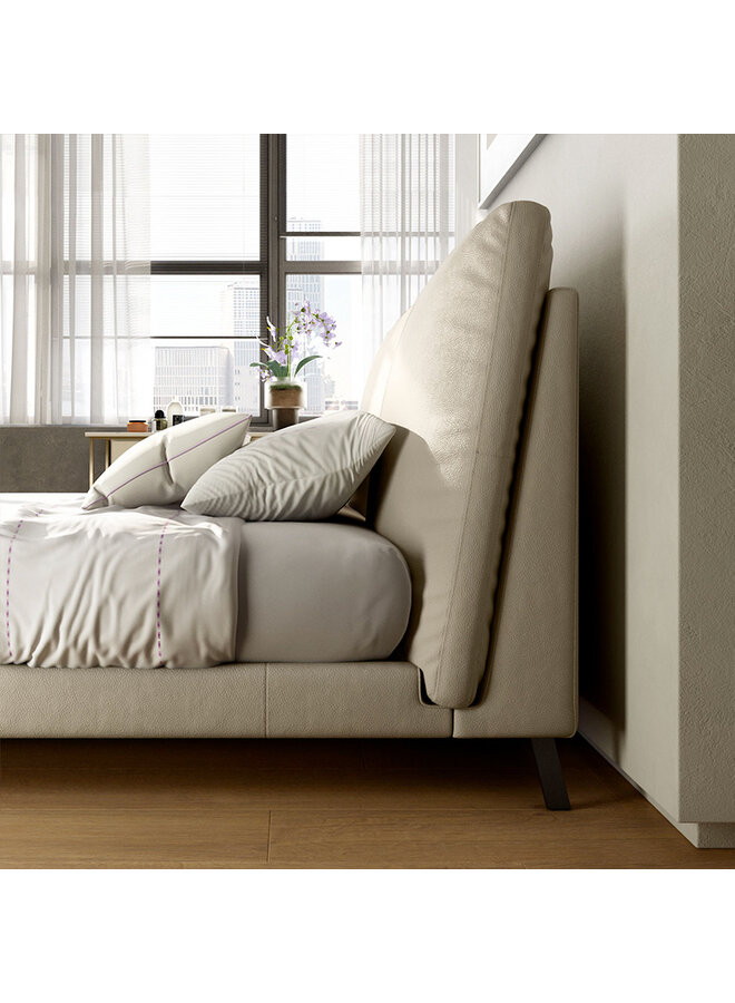 NATUZZI EDITIONS NEW YORK BED LE11 CT20 20JJ