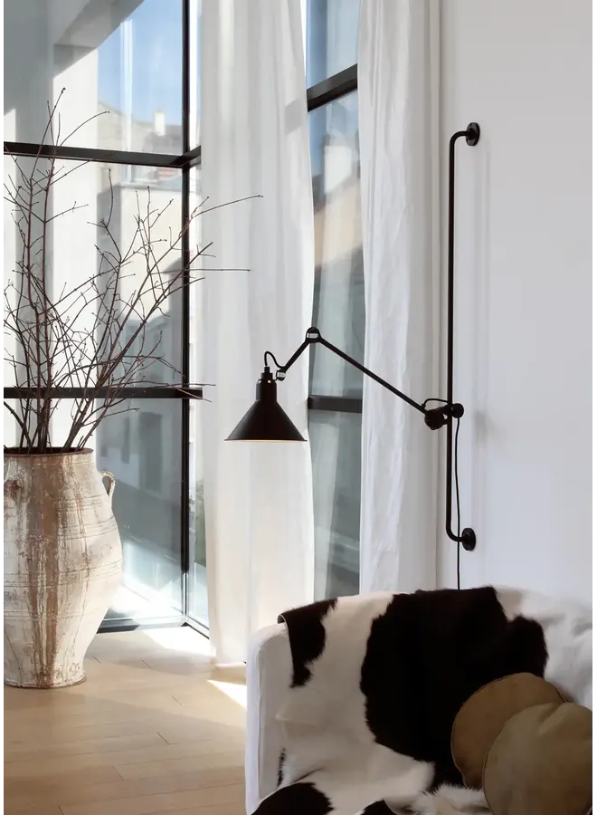 DCW ÉDITIONS LAMPE GRAS N°214 WALL LAMP
