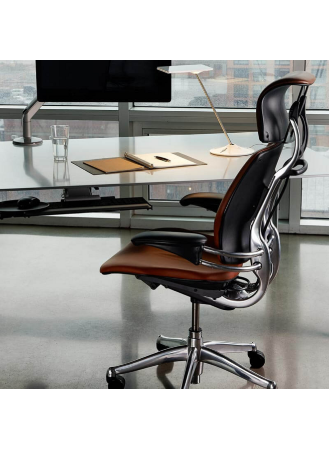 HUMANSCALE FREEDOM HEADREST OFFICE CHAIR