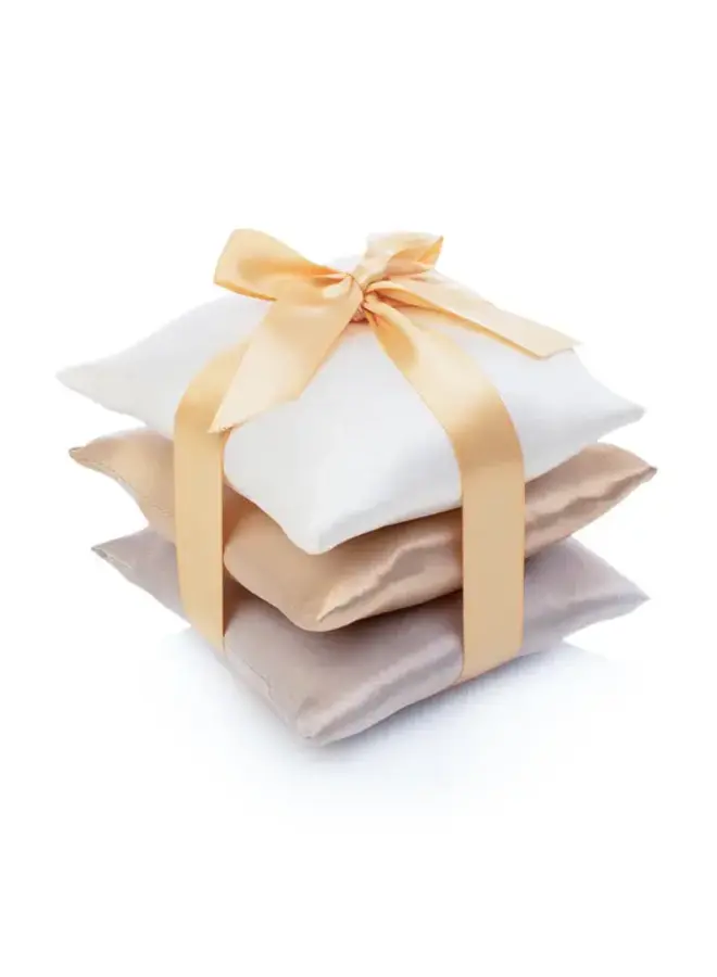 elizabeth W - SILK SACHET SET - GOLD/IVORY/SLVR